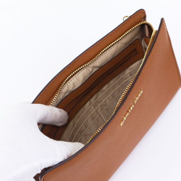 NWT Michael Kors Jet Set Travel Large Crossbody Clutch Bag LUGGAGE - Picture 11 of 12